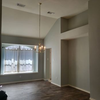 Innova Painters - Dining room - General Contractors Near Me - Covington, Washington Innova Painters - Dining room - General Contractors Near Me - Covington, Washington