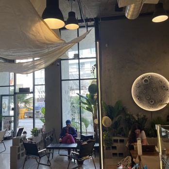 Diamond Coffee N’ Pastry - Inside the cafe - Desserts Near Me - San Francisco, California