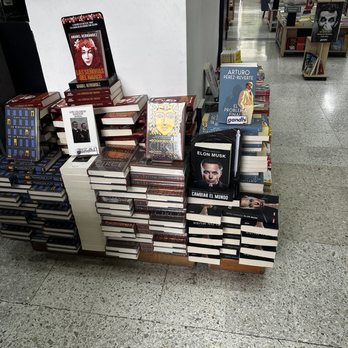 Librerías Gandhi - Bookstores Near Me - Guadalajara, JAL Librerías Gandhi - Bookstores Near Me - Guadalajara, JAL
