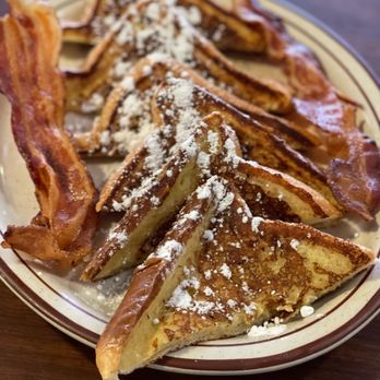 Medallion Restaurant - French toast with bacon - American Near Me - Philippi, West Virginia Medallion Restaurant - French toast with bacon - American Near Me - Philippi, West Virginia