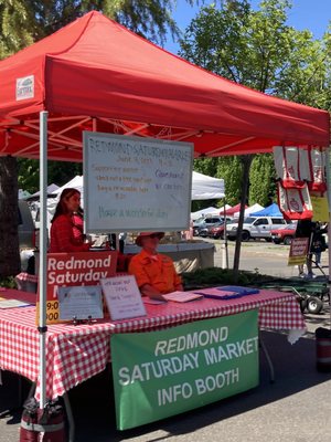 Redmond Saturday Market by null