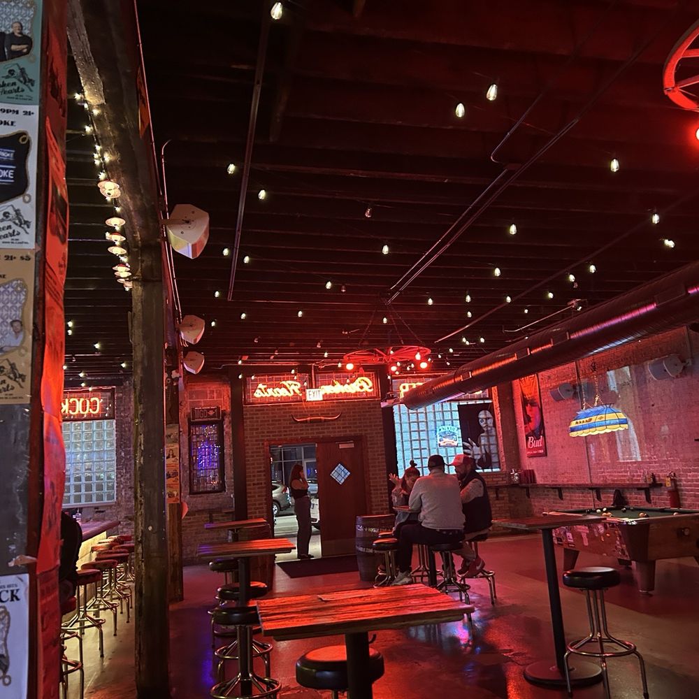 Broken Hearts - Wine Bars Near Me - Chicago, Illinois Broken Hearts - Wine Bars Near Me - Chicago, Illinois
