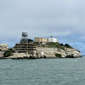 Luxe Cruises - Venues & Event Spaces Near Me - Alameda, California