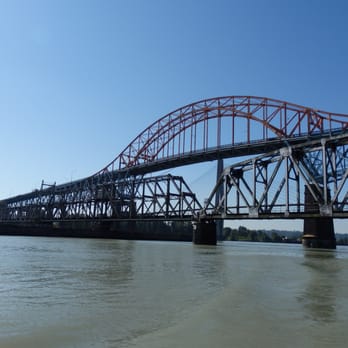 Paddlewheeler Riverboat Tours - The guide provided us with great information about the bridges, the towns, the commerce and the wildlife during our trip. - Boat Tours Near Me - New Westminster, British Columbia