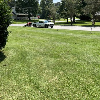Breeze Lawncare Services - Lawn Services Near Me Breeze Lawncare Services - Lawn Services Near Me
