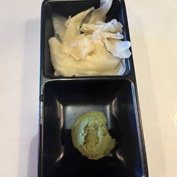 Umami - Ginger and Wasabi (generous portion of ginger, too) - Japanese Near Me - Las Vegas, Nevada Umami - Ginger and Wasabi (generous portion of ginger, too) - Japanese Near Me - Las Vegas, Nevada