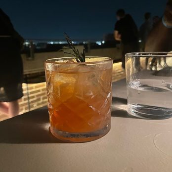 Up Room - Cocktail Bars Near Me - Chicago, Illinois