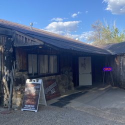 Roadhouse BBQ - Entrance to the restaurant