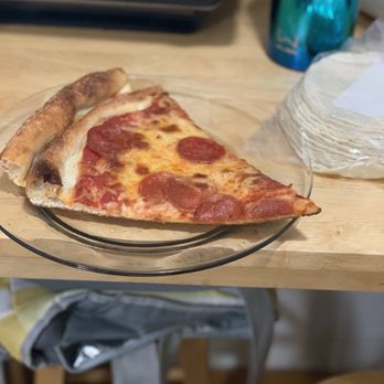 Joe's Pizza - Pepperoni slice - Pizza Near Me - Brooklyn, New York Joe's Pizza - Pepperoni slice - Pizza Near Me - Brooklyn, New York