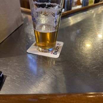 D. Rowe's Restaurant & Bar - Pint of Logboat Snapper - American Near Me - Columbia, Missouri D. Rowe's Restaurant & Bar - Pint of Logboat Snapper - American Near Me - Columbia, Missouri