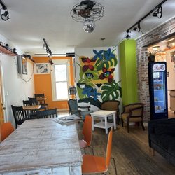 Cafe Zuri - Inside coffee shop
