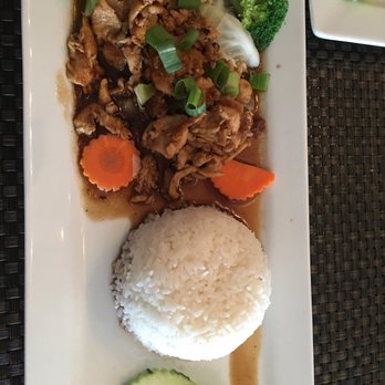 Thai Kitchen By Saowanee - Thai Near Me - Port Orange, Florida