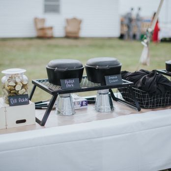 City Barbeque - Pulled pork and smoked chicken in cast iron pans - Caterers Near Me - Fishers, Indiana