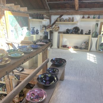 D Lasser Ceramics - Art Galleries Near Me - Londonderry, Vermont