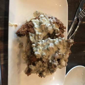 Henley's Village Tavern - Gastropubs Near Me - Brightwaters, New York