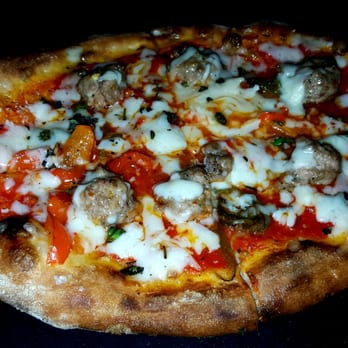 Serious Pie Downtown - Sweet Fennel Sausage, roasted peppers, fresh basil - Pizza Near Me - Seattle, Washington