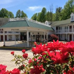 Stratford Motor Inn