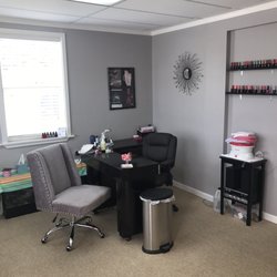 Polished & Pampered Salon - Interior manicure Room