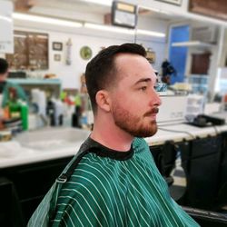 Gentlemanscut with beard clean up