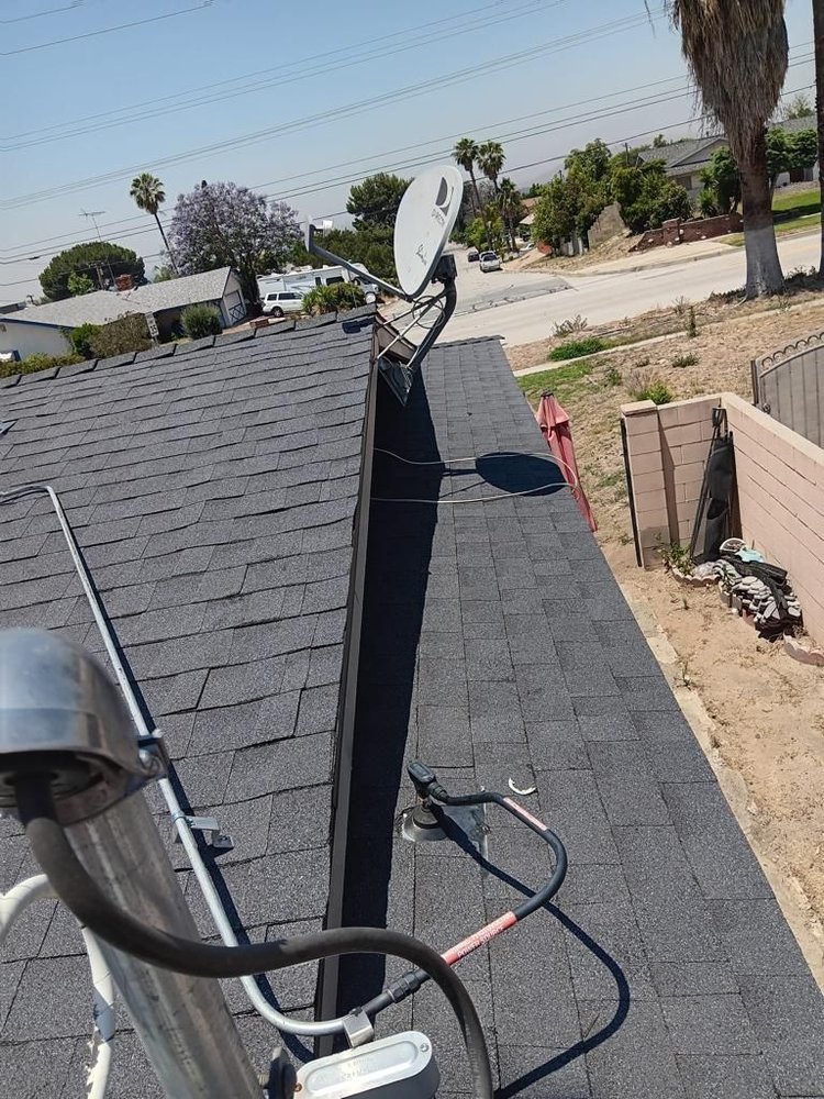 Slide of Universal Builders