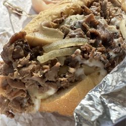 Robins Roost - Philly Cheesesteak