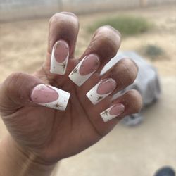 Luxe Nails & Spa - wonky thick cute design though