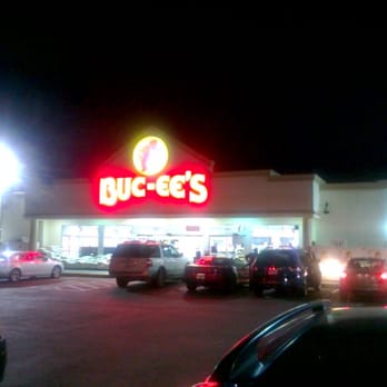 Buc-ee's - Gas Stations Near Me - Giddings, Texas