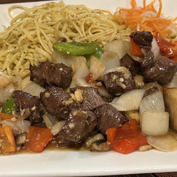 Pho Mama - 21. Garlic Noodles with Shaking Beef - Vietnamese Near Me - Fremont, California