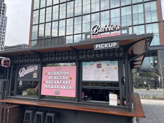 Bubbie’s Plant Burgers & Breakfast by null
