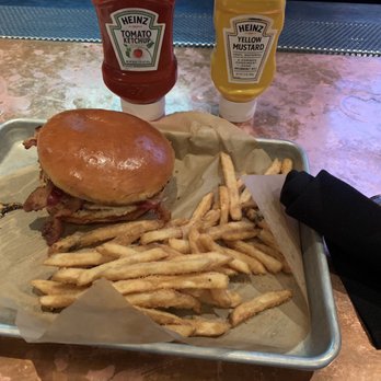 BJ's Restaurant & Brewhouse - BJs loaded burger - Pizza Near Me - La Mesa, California
