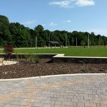I-77 Rest Area - plenty of room to roam - Rest Stops Near Me - Olin, North Carolina