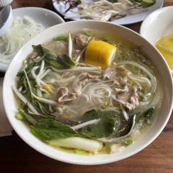 Pho Saigon Pasteur - Beef Combo with Scallion in Marrow Oil poured in - Vietnamese Near Me - Alhambra, California Pho Saigon Pasteur - Beef Combo with Scallion in Marrow Oil poured in - Vietnamese Near Me - Alhambra, California