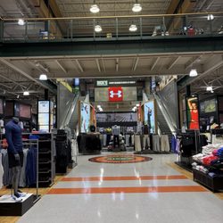 DICK'S Sporting Goods