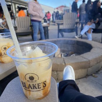 Blake's Orchard & Cider Mill - Fire pits! - Fruits & Veggies Near Me - Armada, Michigan Blake's Orchard & Cider Mill - Fire pits! - Fruits & Veggies Near Me - Armada, Michigan