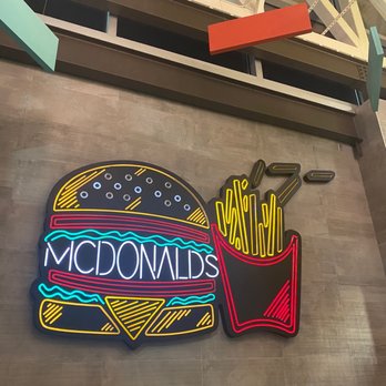 McDonald's - It blinks - Burgers Near Me - Orlando, Florida McDonald's - It blinks - Burgers Near Me - Orlando, Florida