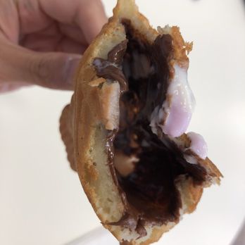 Bbear Cafe - The taiyaki is thin and not doughy making it crispy = YUM! - Bubble Tea Near Me - Las Vegas, Nevada
