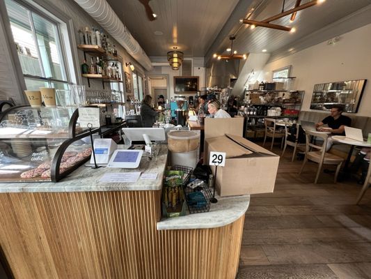 Island Provisions - Downtown Charleston by null