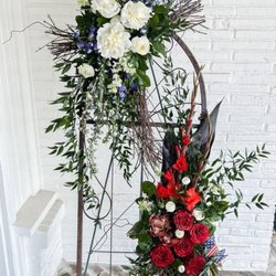 Whitehouse Flowers & Gifts