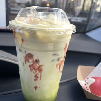 Tang & Java - Strawberry matcha latte with oat milk - Gelato Near Me - Woodland Hills, California Tang & Java - Strawberry matcha latte with oat milk - Gelato Near Me - Woodland Hills, California
