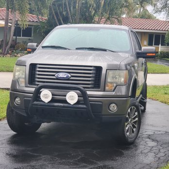 Giant Tire & Auto - I try to keep my 13 year old truck in good shape. - Tires Near Me - Pompano Beach, Florida Giant Tire & Auto - I try to keep my 13 year old truck in good shape. - Tires Near Me - Pompano Beach, Florida