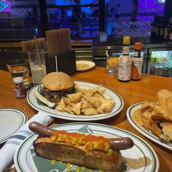 Primrose Lanes - O.K.C Smashburger and hot dog - Bowling Near Me - Orlando, Florida