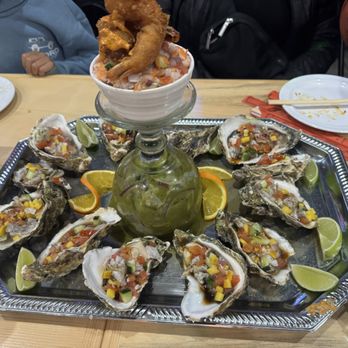 Los Plebes Mariscos Y Sushi - Sushi Bars Near Me - Fullerton, California Los Plebes Mariscos Y Sushi - Sushi Bars Near Me - Fullerton, California