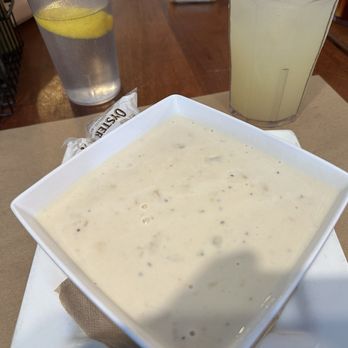 Main Streets Café - Clam and corn chowder - American Near Me - Concord, Massachusetts