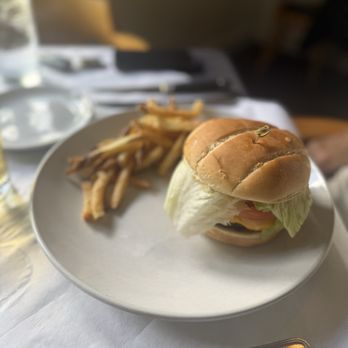 Jesses Restaurant - Jesse burger with Parmesan fries - Seafood Near Me - Magnolia Springs, Alabama Jesses Restaurant - Jesse burger with Parmesan fries - Seafood Near Me - Magnolia Springs, Alabama