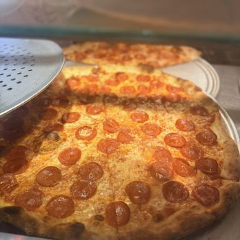 Joe's Pizza - Pizza Near Me - New York, New York