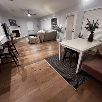 Robles Remodeling - Engineered hard wood floors - General Contractors Near Me