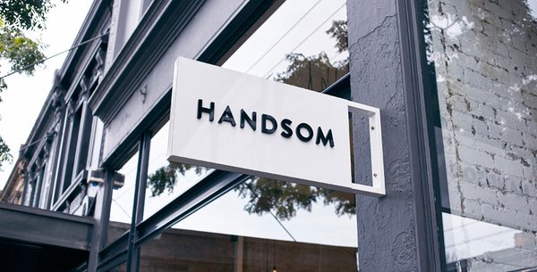 Handsom by null