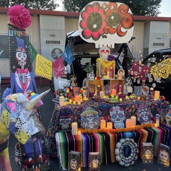 Chatsworth Park Elementary School - Truck or Treat - Elementary Schools Near Me - Chatsworth, California Chatsworth Park Elementary School - Truck or Treat - Elementary Schools Near Me - Chatsworth, California