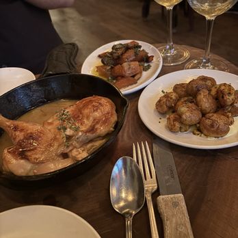 Vinegar Hill House - Chicken and sides - Bars Near Me - Brooklyn, New York Vinegar Hill House - Chicken and sides - Bars Near Me - Brooklyn, New York