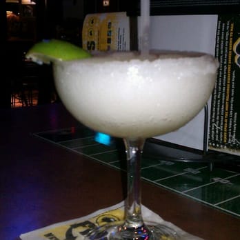 Buffalo Wild Wings - Frozen Margarita - Chicken Wings Near Me - Miami, Florida Buffalo Wild Wings - Frozen Margarita - Chicken Wings Near Me - Miami, Florida